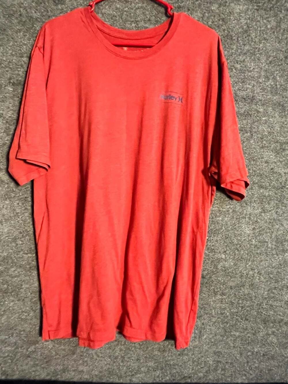 Hurley T-Shirt Size XXL light red Everyday Washed Graphic Tshirt 009-173